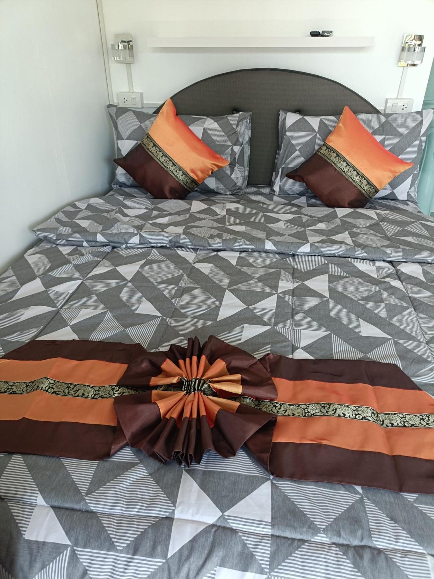 דירות קו מוק Mumzai House מראה חיצוני תמונה